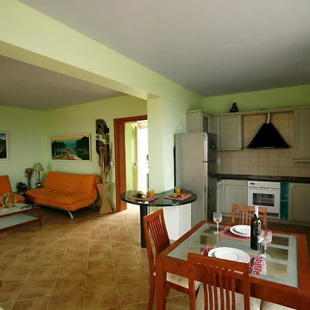 Antigoni's Villas וילה *